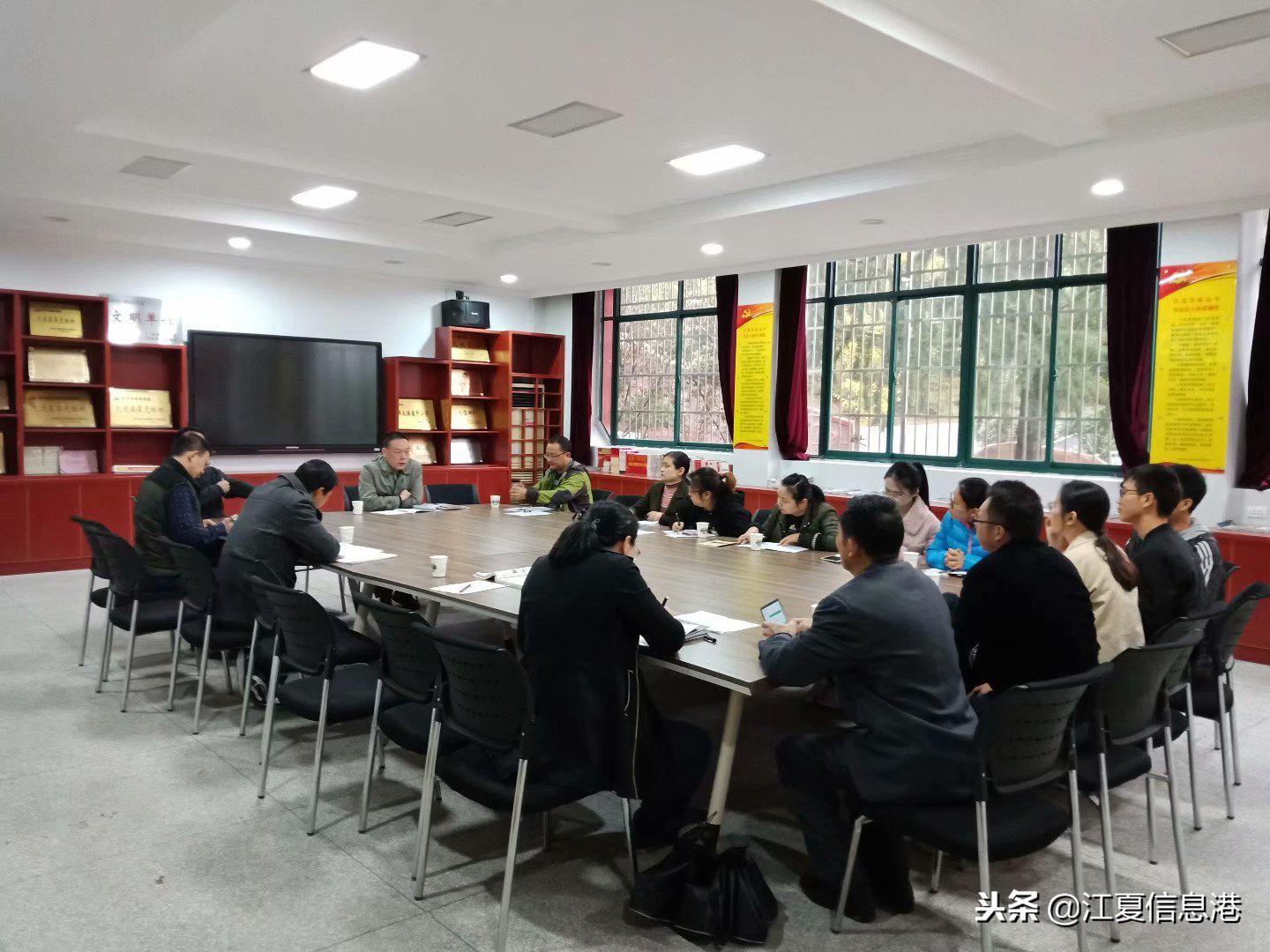 八月秋高天气爽,七二不凑十回头是什么生肖详细解答、解释与落实、精准解答解释落实